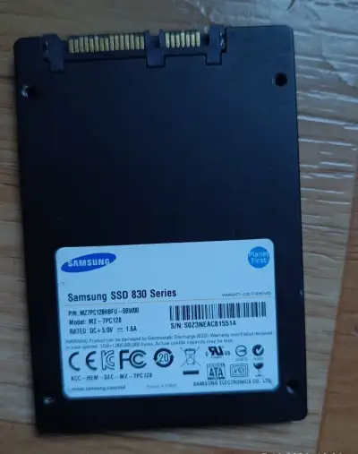 3xSSD 128GB
