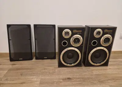Aiwa SX-77 reproduktory