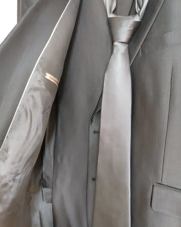 Elegantní pohodlný oblek L/XL