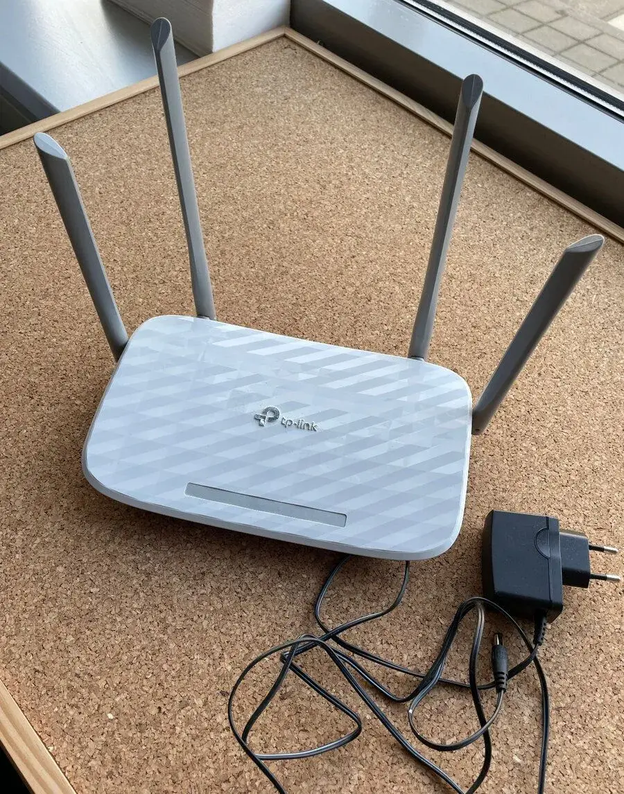WiFi router TP-LINK Archer C50 AC1200