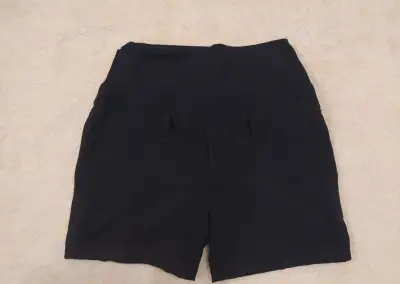 Plátěné těhotenské kraťasy H&M Mama 36