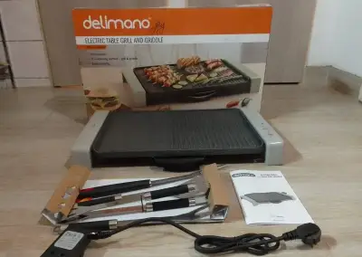 Nový nerozbalený stolní gril + gril set Delimano ultralevně
