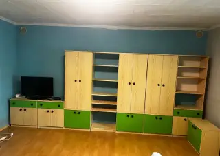 nábytek a gauč