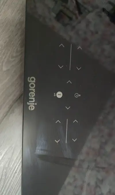 Indukční varnou desku Gorenje GI6401BSC