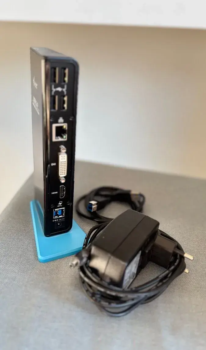 Docking station i-tec
