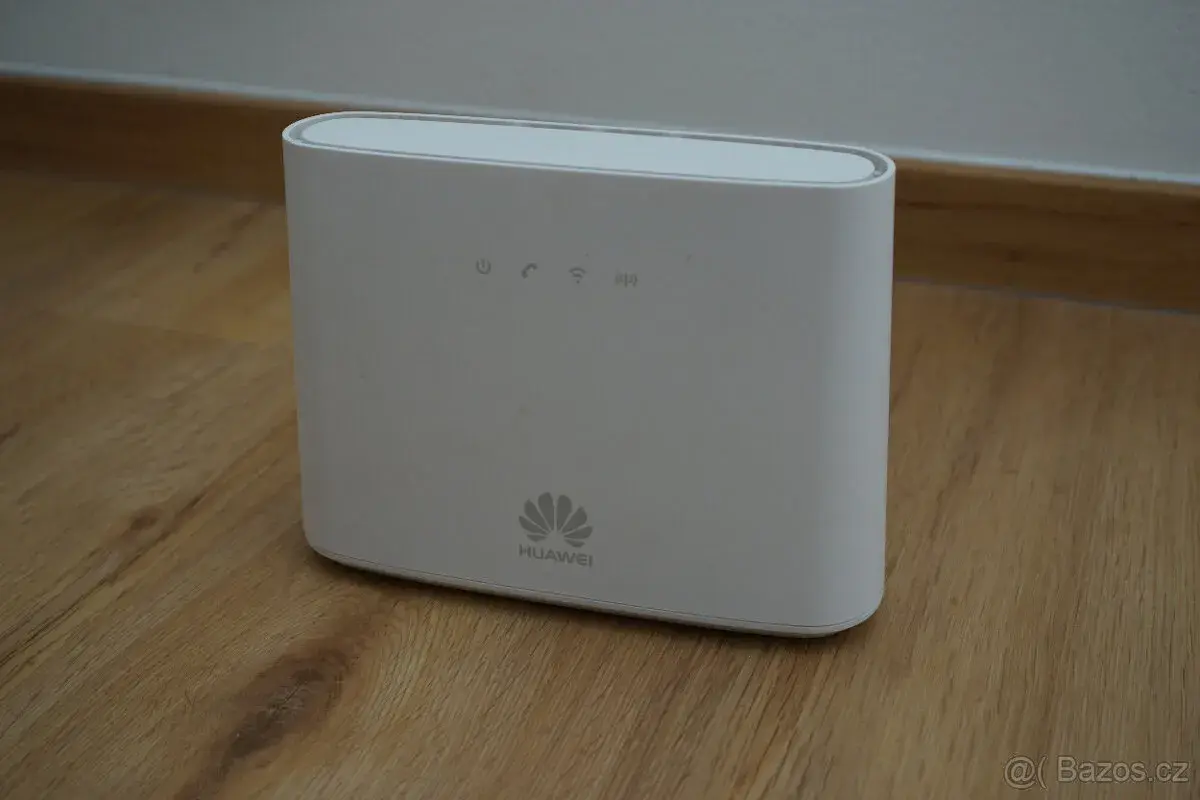Huawei B2368-22 – vnitřní jednotka (IDU), bez zdroje