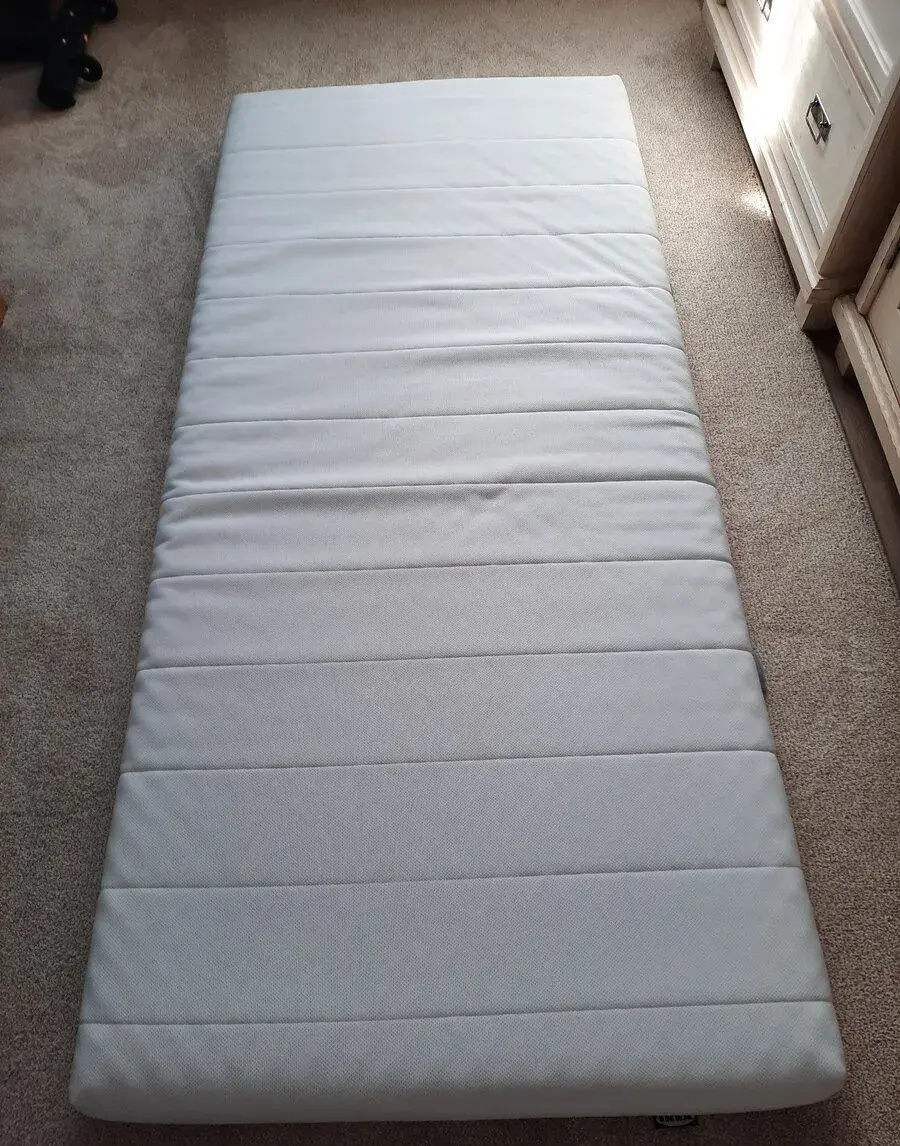 Matrace Ikea