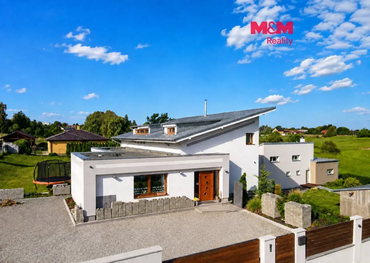 Prodej rodinného domu, 263 m², Libhošť