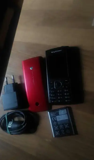 Sony Ericsson J108i