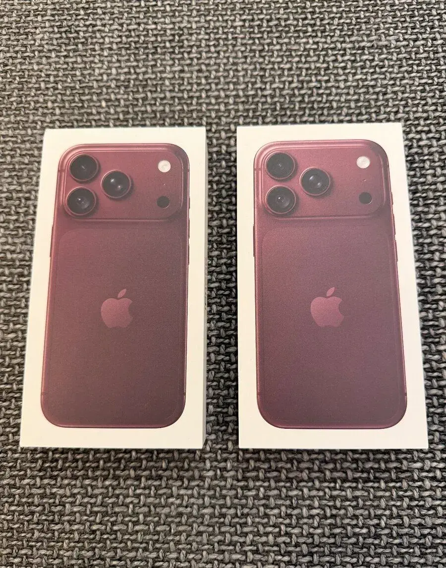 iPhone 18 Pro 256GB Burgundy, NOVÝ, NEROZBALENÝ, záruka 24m.