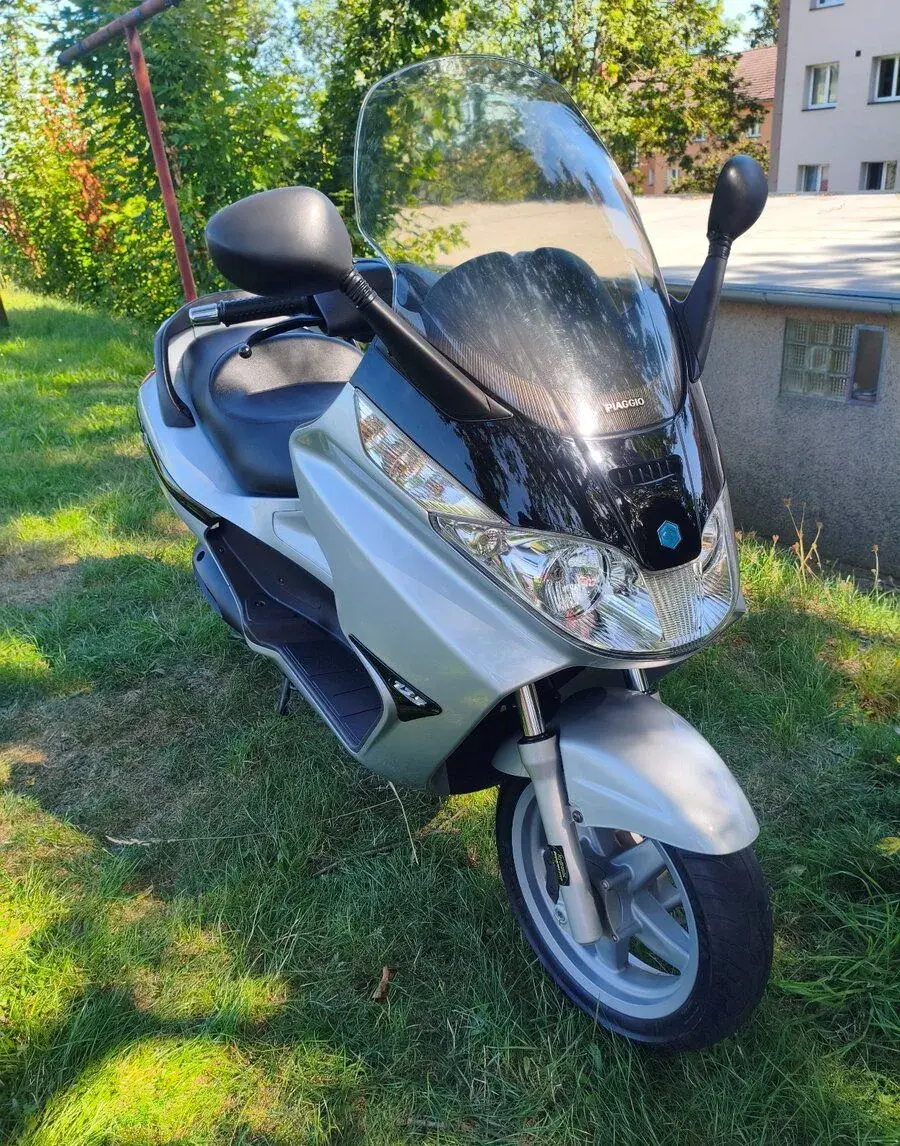 Piaggio X8 125ccm CZ TP