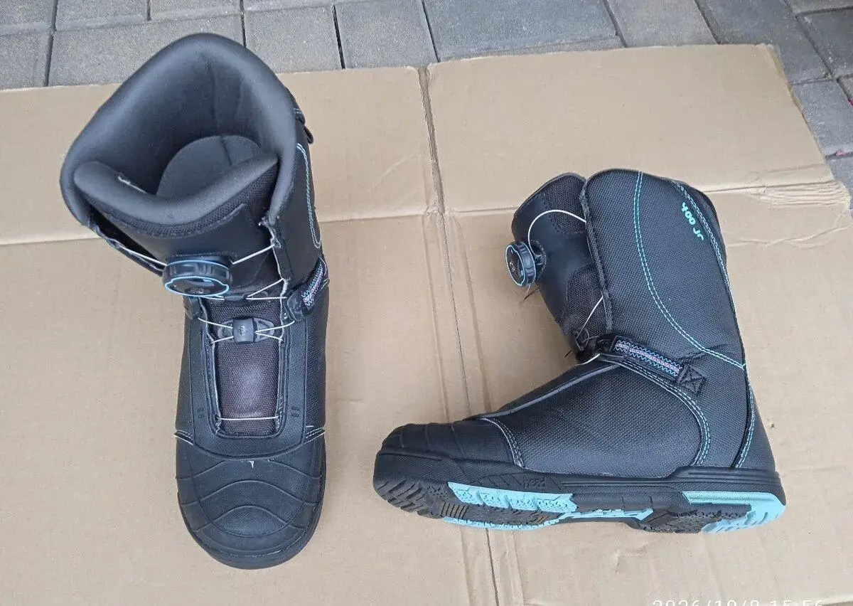 Boty na snowboard Head stélka 24,5 cm