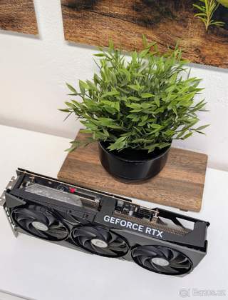 MSI GeForce RTX 4080 16G GAMING X SLIM