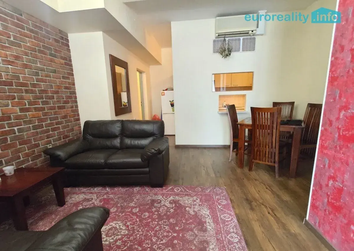 Pronájem, apartmán 2+1, 80 m2, Plzeň - město, ul. Zbrojnická