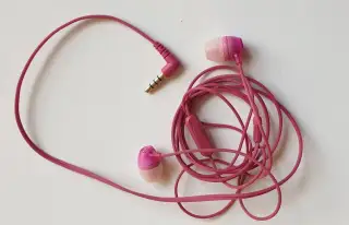 Sluchátka Sony MDR-EX15AP růžová