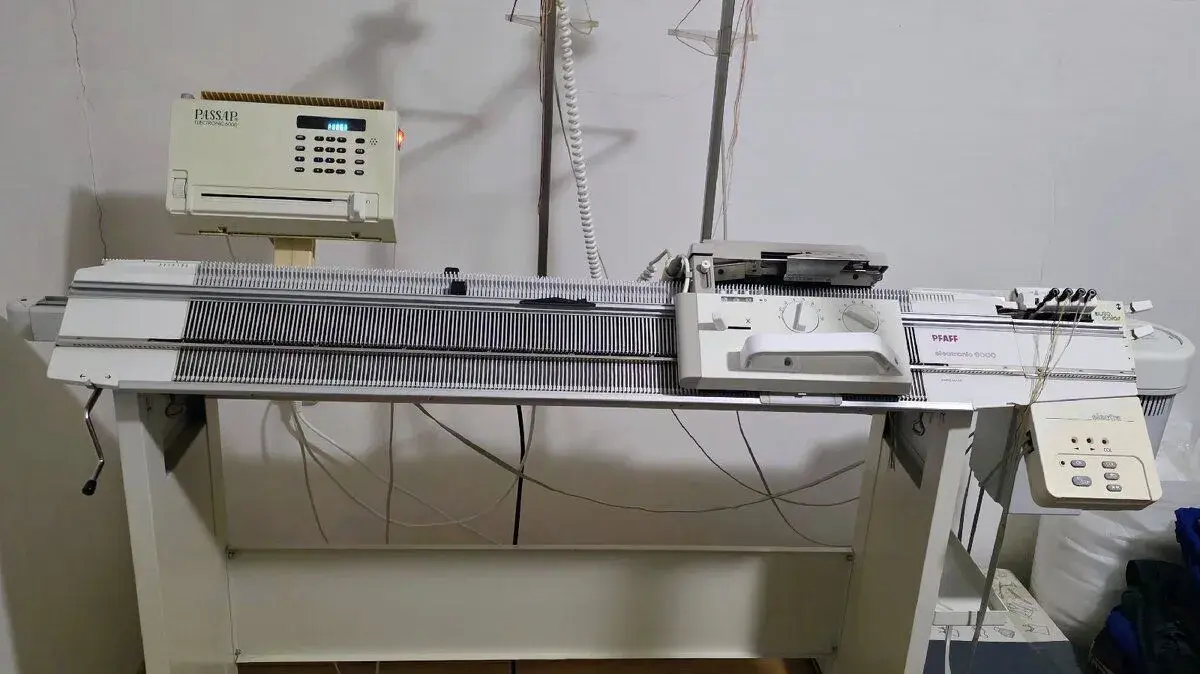 Pletací stroj PFAFF elektronic 6000