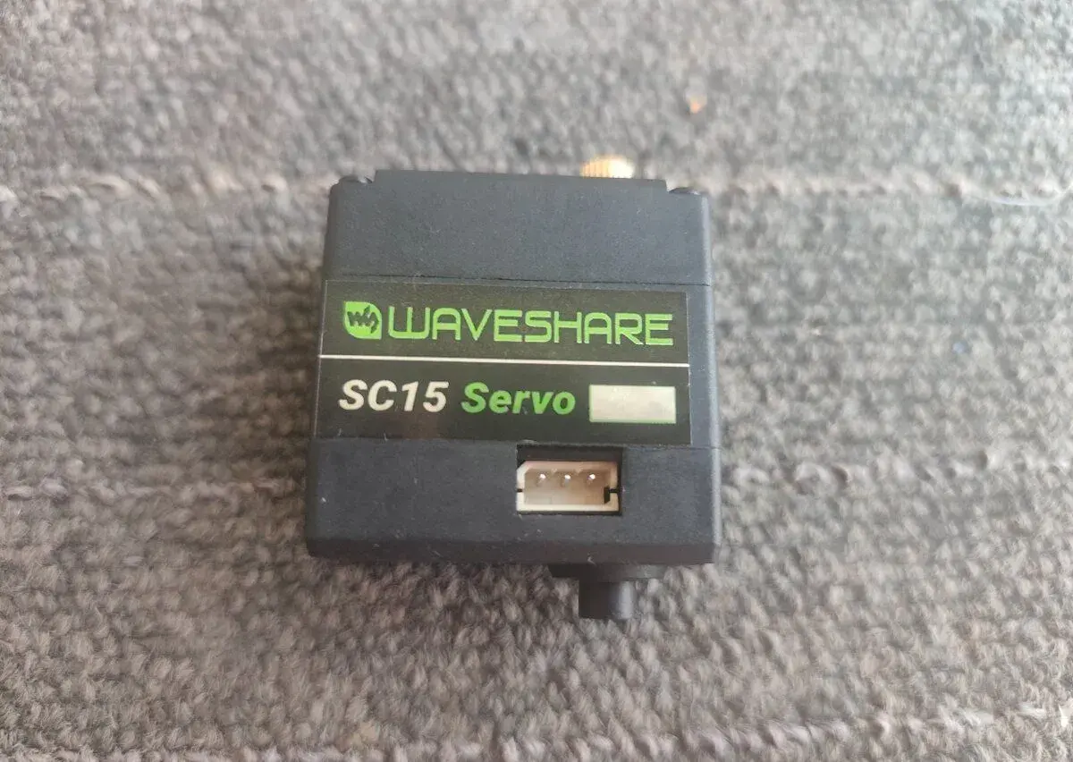 Waveshare SC15 1,67 Nm Programovatelné servo