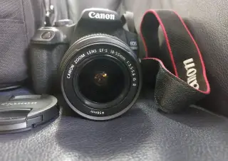 Fotoaparát Canon EOS M50 Mark II,objektiv Canon Zoom 15-45mm