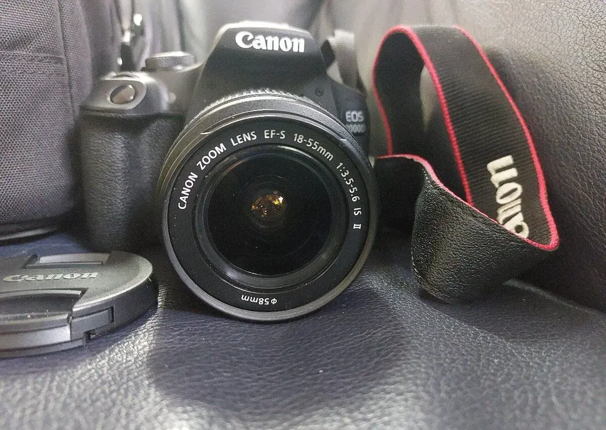 Fotoaparát Canon EOS M50 Mark II,objektiv Canon Zoom 15-45mm