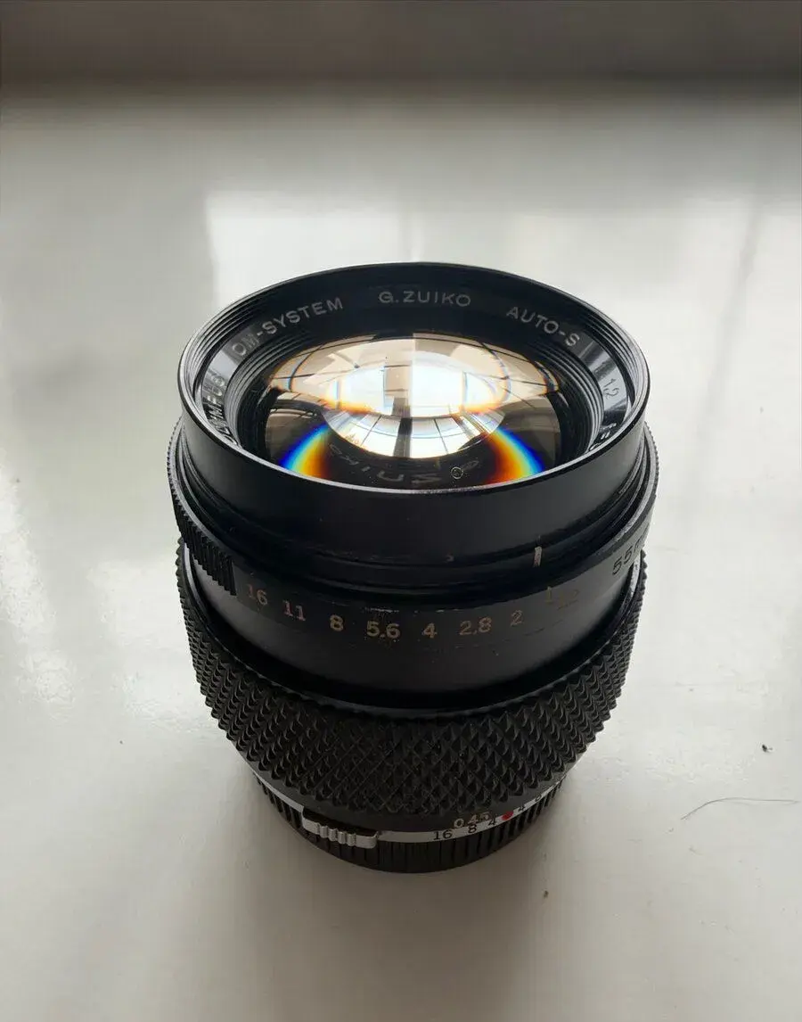Olympus OM G.Zuiko Auto-S 55mm f/1.2