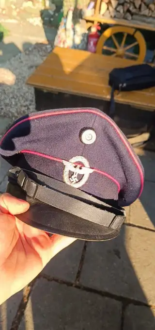 Německá brigadýrka požární ochrany loriginál