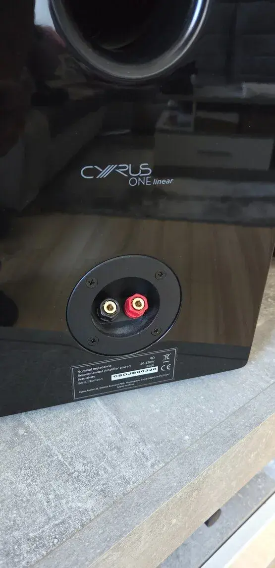 Cyrus One Linear