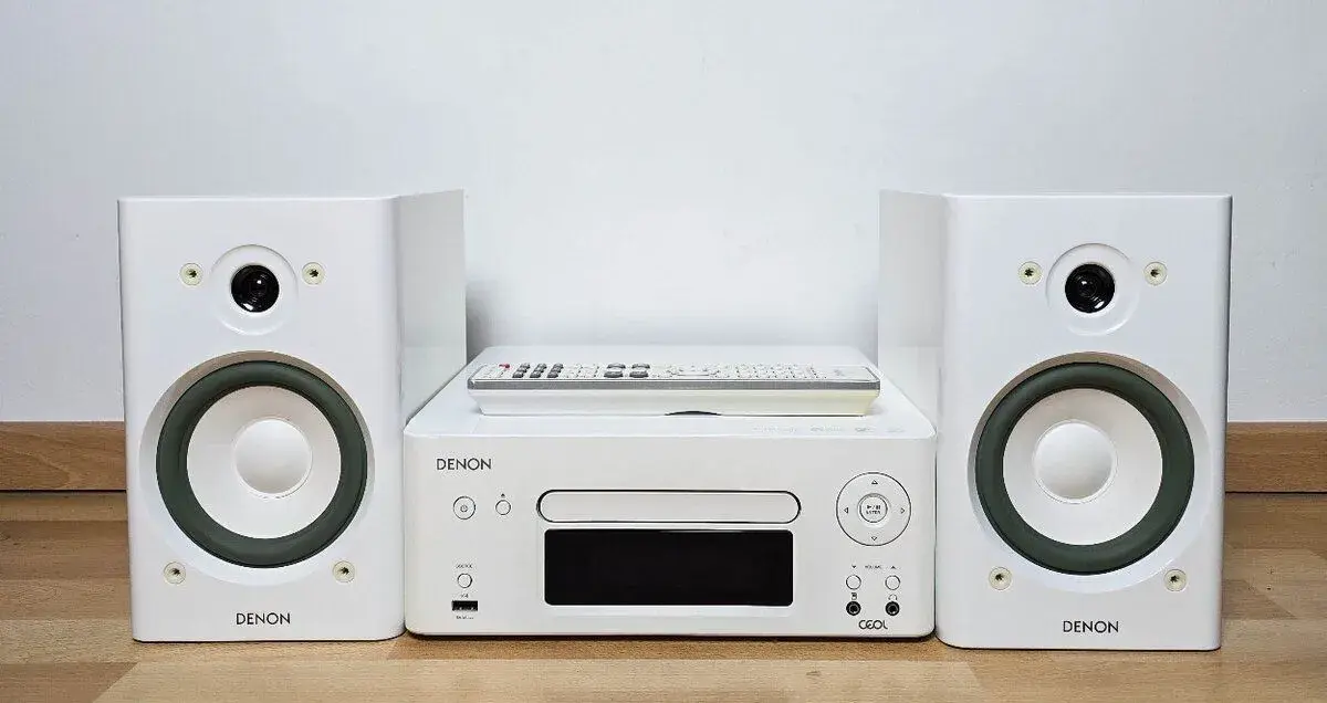 Denon Ceol N8 /AirPlay/Wi-Fi/CD/spotify