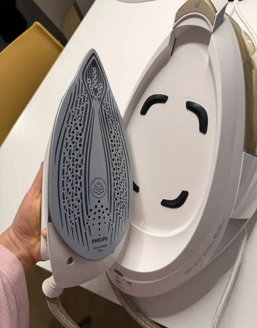 Parní generátor Philips PerfectCare 8000 + krabice