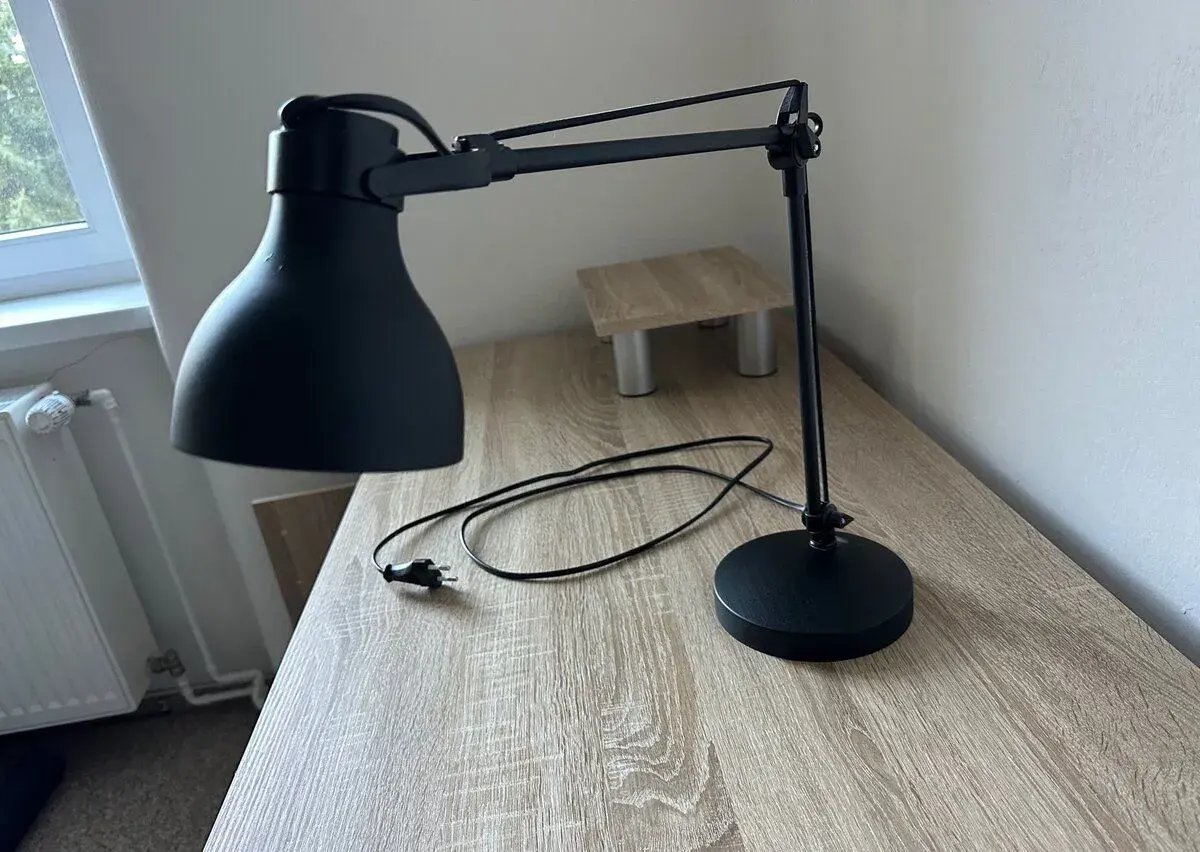 Stolní lampa
