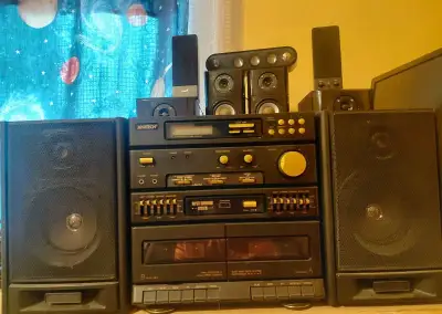 Retro věž / systém Anitech Super Surround – Plně funkční