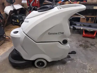 Podlahový mycí stroj Gansow CT40 BT50
