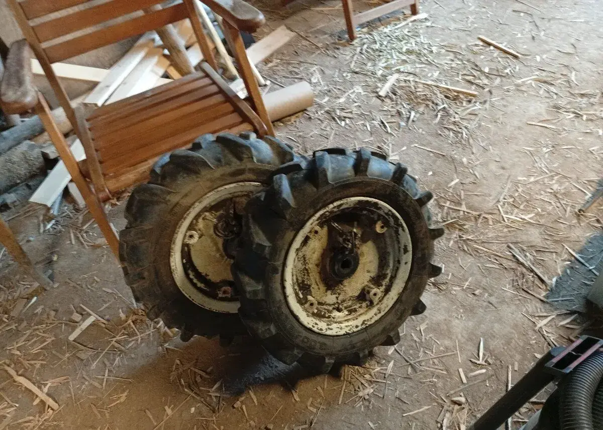 VARI, TERRA, GUTBROD kola bez závažích