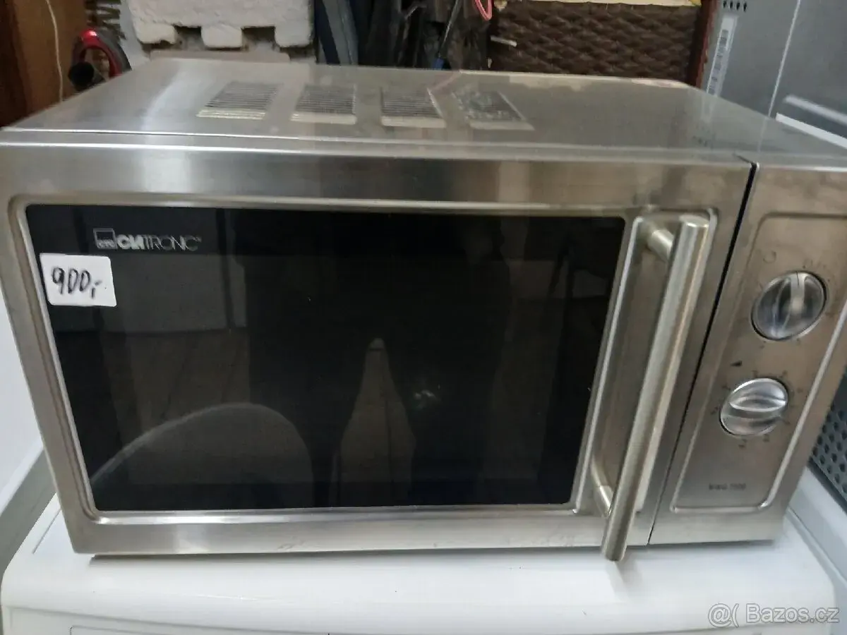 Mikrovlnná trouba clatronic