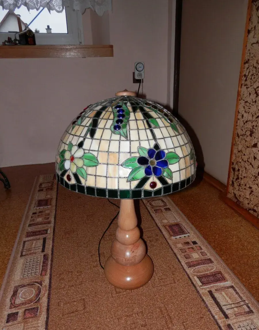 vitrážová lampa