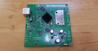 RouterBOARD 911 Lite5 5GHz RouterOS L3 RB911-5Hn