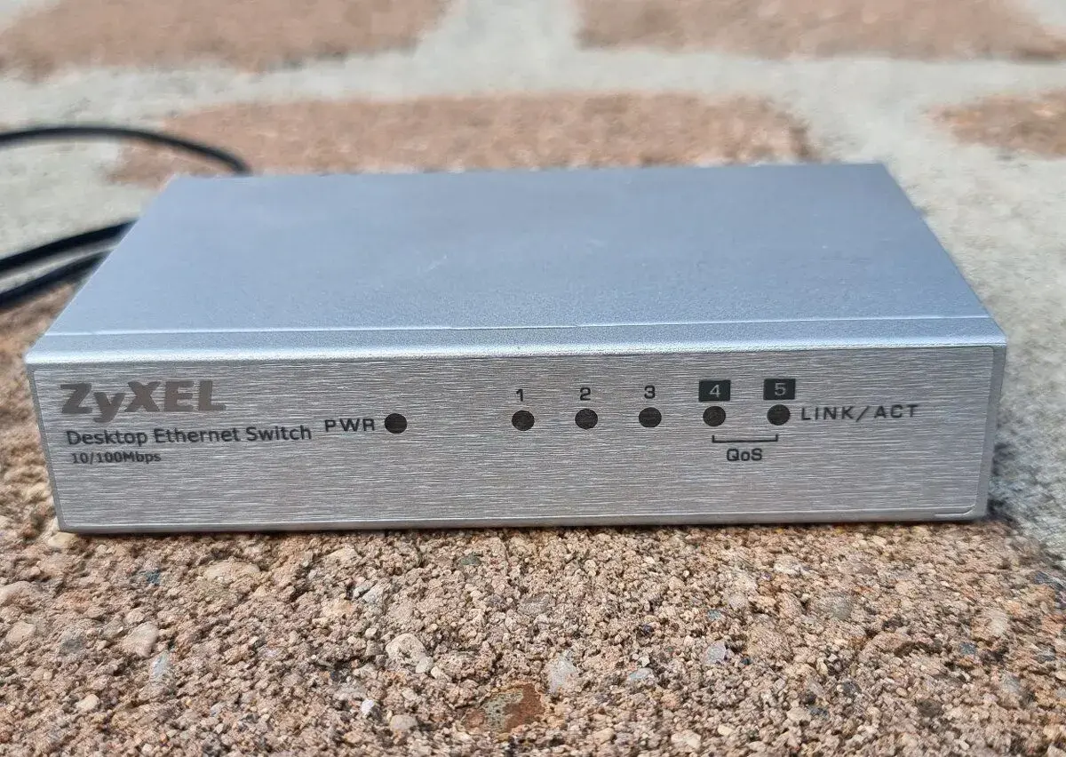 Switch Zyxel