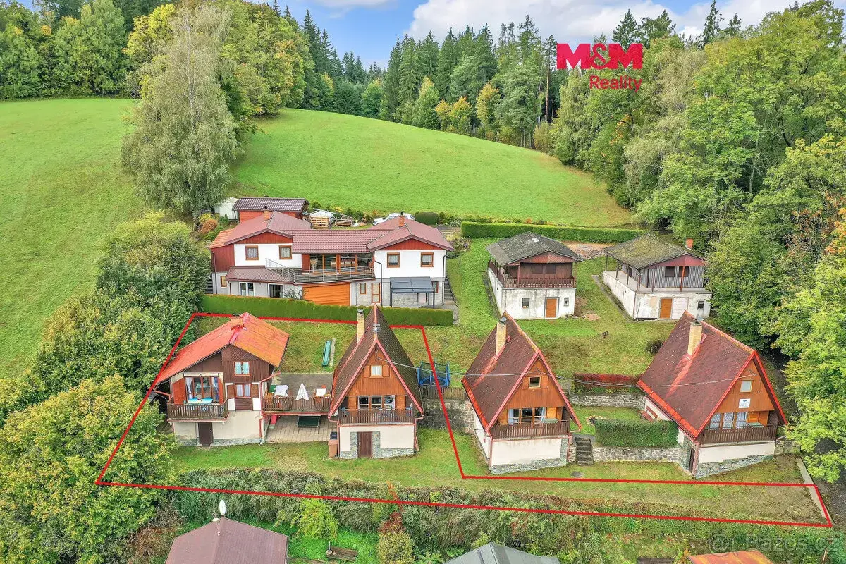 Prodej chaty, 181 m², Pastviny
