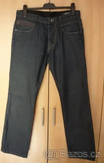 PÁNSKÉ RIFLE / DŽÍNY zn. JACK&JONES ROVNÝ STŘIH NOVÉ