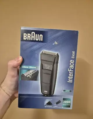 Holící strojek braun
