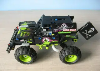 lego technic monstr track