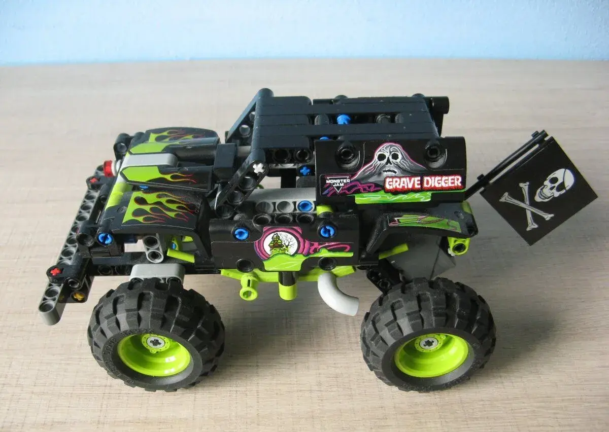 lego technic monstr track