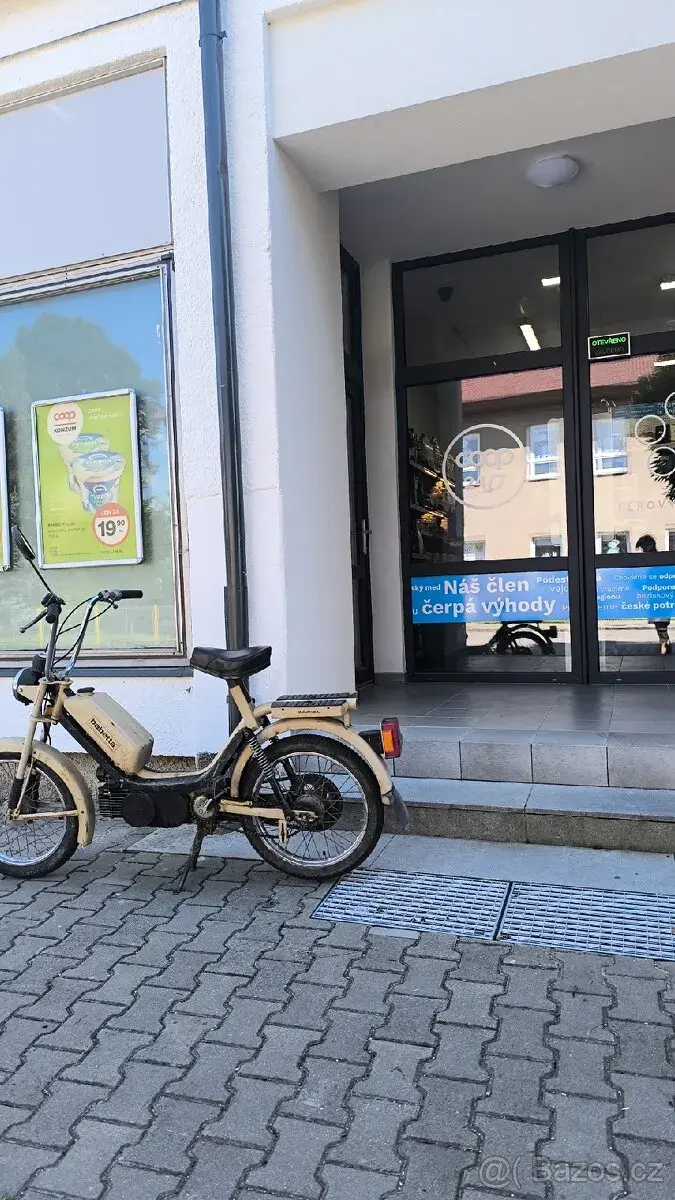 Babetta 210 písková