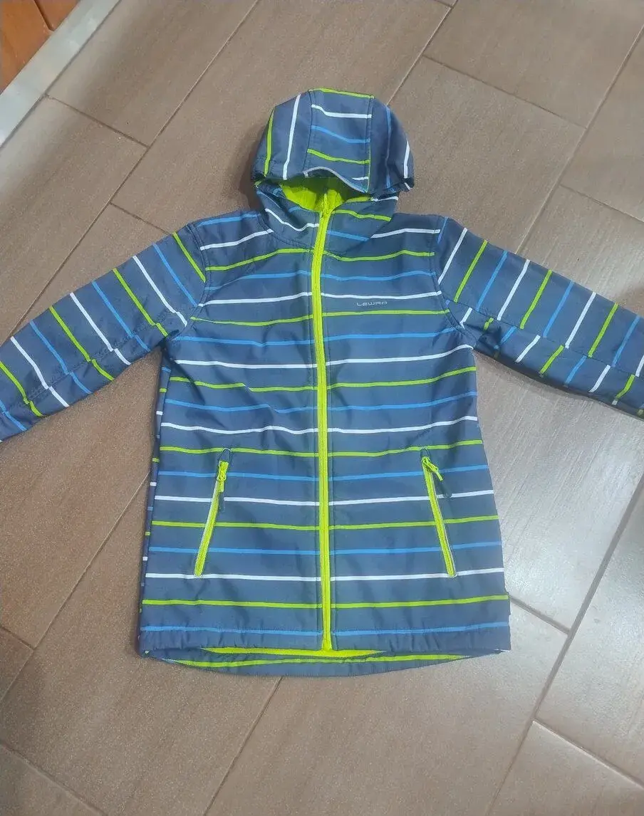 Softchelova bunda vel 164/170