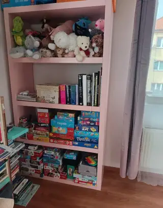 Růžová skříň policová,knihovna Ikea