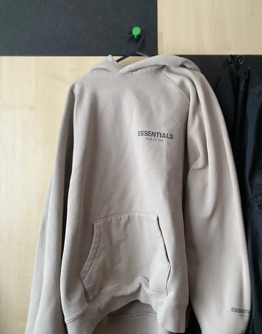 Essentials mikina