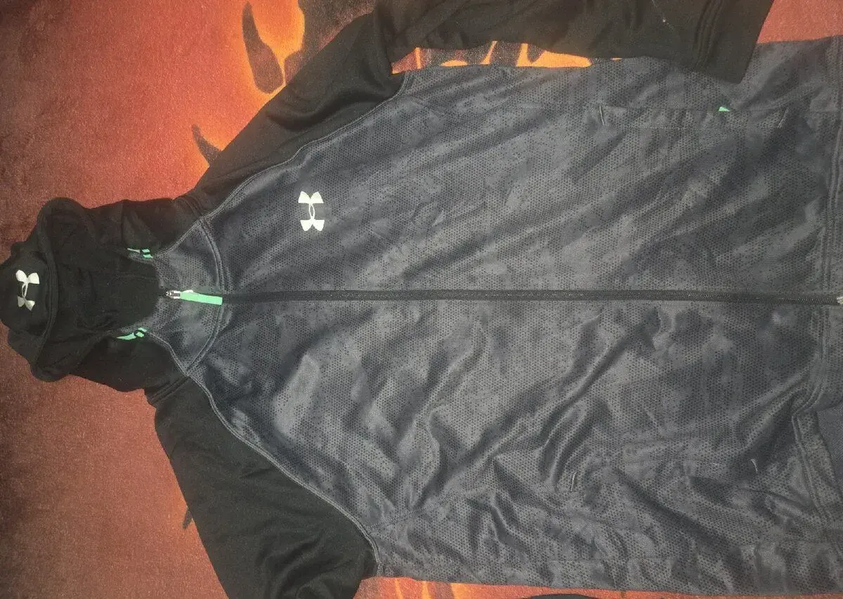 UNDER ARMOUR hoodie mikina