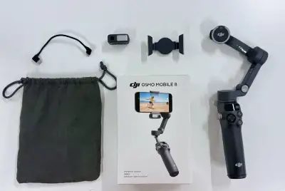 DJI Osmo Mobile 8 Advanced Tracking Combo, 1 rok záruka