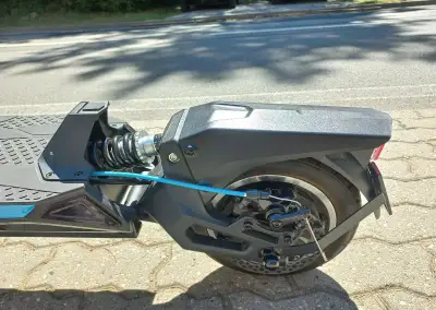 Koloběžka elektrická LAMAX eRacer SC50