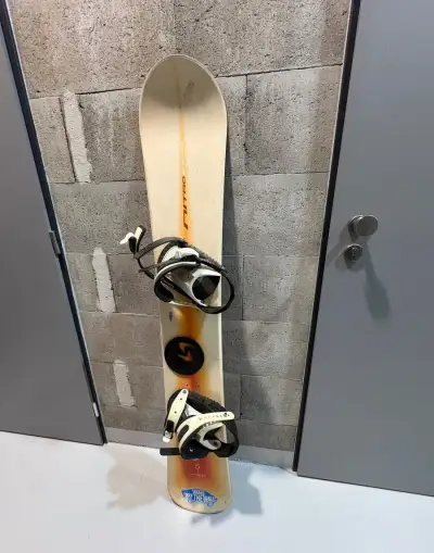 Nitro range EX Snowboard s vázáním a botami, komplet