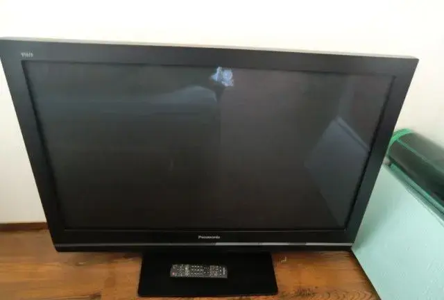 Plazma Panasonic TH 42PX8EA